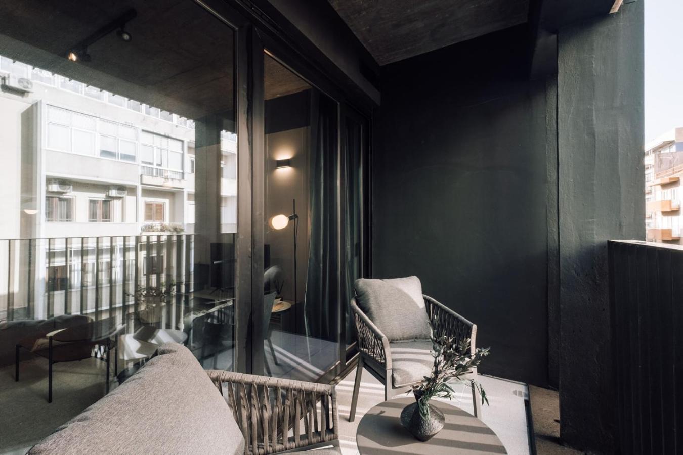 Fontainhas - 1 Bedroom Balcony In Santo Antonio * Lisbon